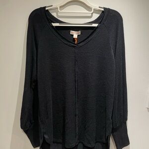 Knox Rose Black V-Neck Sweatshirt